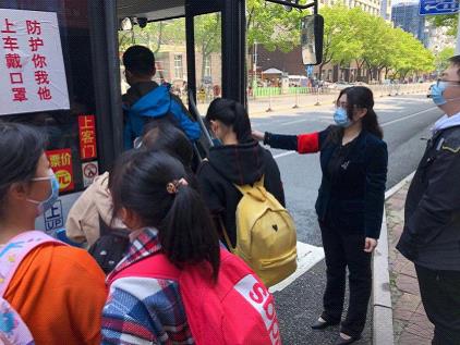 復(fù)學(xué)進(jìn)行時 || 景德鎮(zhèn)公交、鷹潭公交開通復(fù)學(xué)專線