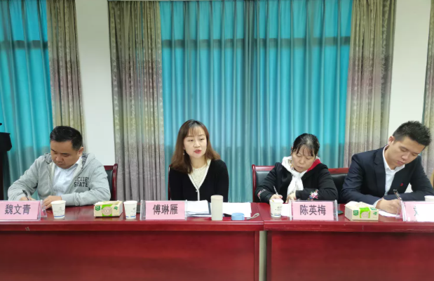 傅琳雁一行深入萍鄉(xiāng)長(zhǎng)運(yùn)開展“三公”違規(guī)問(wèn)題專項(xiàng)檢查