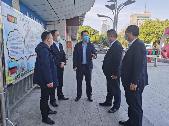 王曉深入徐坊客運(yùn)站督查文明創(chuàng)建、疫情防控及安全生產(chǎn)工作