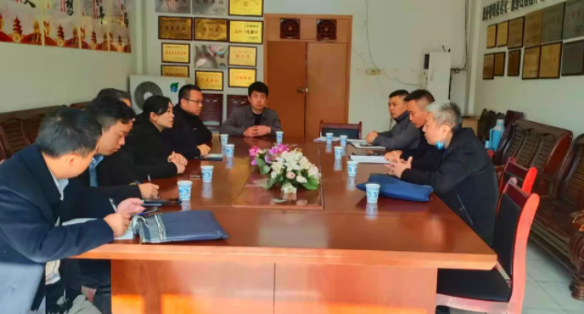 景德鎮(zhèn)長運(yùn) 股份定制業(yè)務(wù)事業(yè)部、機(jī)務(wù)技術(shù)部調(diào)研定制班線發(fā)展、車輛購置等工作