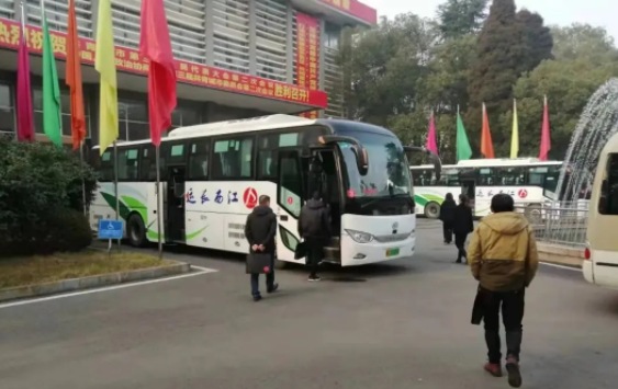 九江長運(yùn)、景德鎮(zhèn)長運(yùn)圓滿完成大型運(yùn)輸任務(wù)